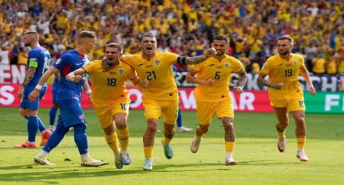 "مباراة الجيل ومستمرون في يورو".. كيف تفاعلت صحف رومانيا وسلوفاكيا على التأهل لدور الـ16؟
